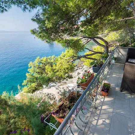 アパート Ratak House *