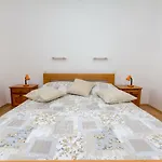 Ratak House Apartamento