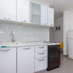 Apartament Ratak House *
