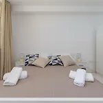 Ratak House *