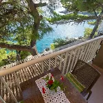 Ratak House Apartament *