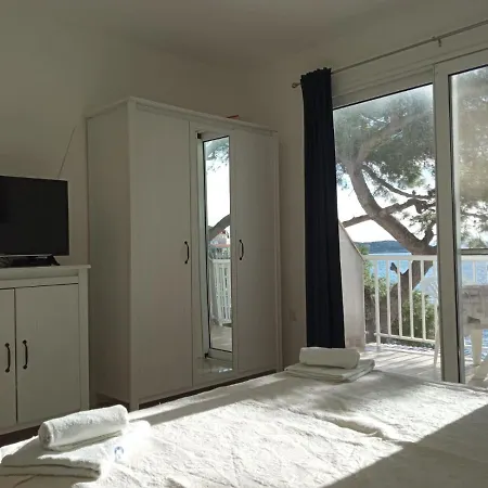 Apartment Ratak House *