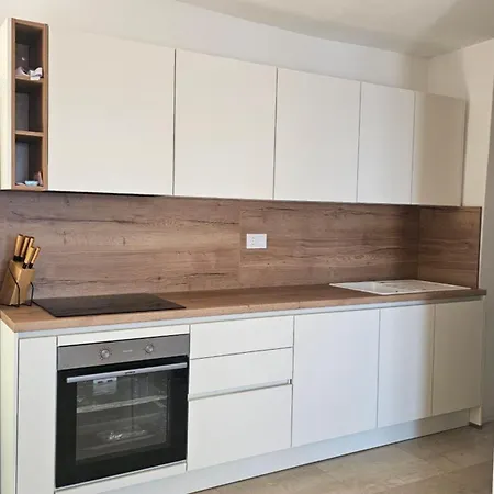 Ratak House Apartment