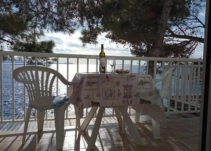 דירה Ratak House פריזבה