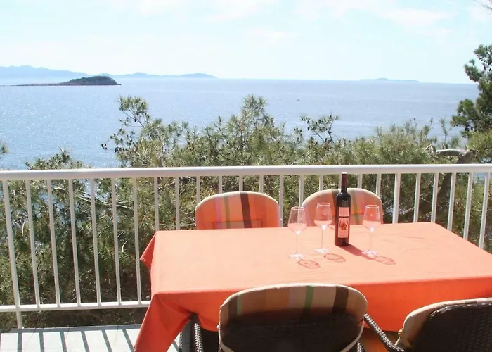 דירה Ratak House