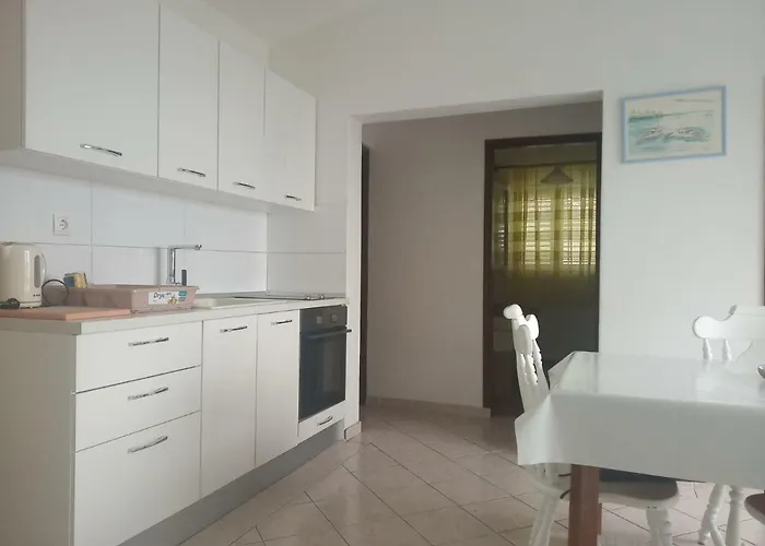 Ratak House דירה