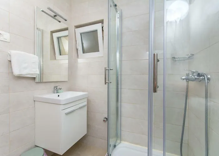 דירה Ratak House *